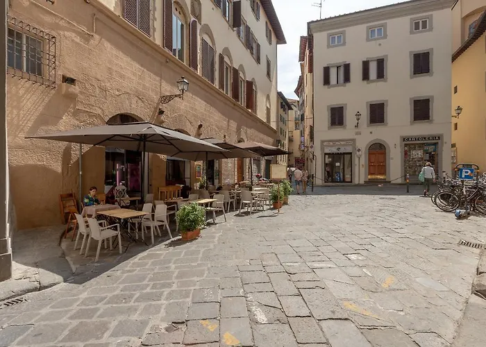Piazza Dei Rossi Due View